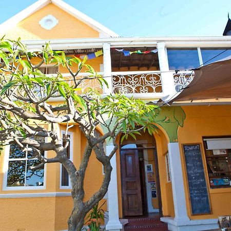 Green Elephant Backpackers Cape Town Exterior photo